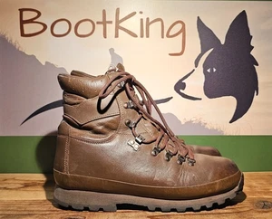 Altberg Defender lightweight Hiking, Fishing, Walking, Boots UK 9 M #2132 - Picture 1 of 10