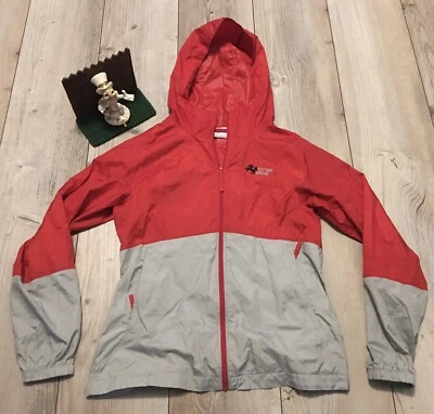 CHAQUETA CON CAPUCHA LLUVIA FÚTBOL STUTTGART ALEMANIA ENTRENAMIENTO COLUMBIA PEQUEÑA ROJA GRIS Foto 1 de 4