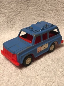 Vintage Tootsietoy Highway Patrol SUV Jeep Blue - Picture 1 of 7