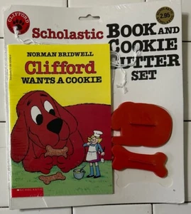Vintage 1988 Scholastic Clifford the Big Red Dog Cookie Cutters And Book - Picture 1 of 7