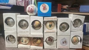 Lot Of 13 Schmid VTG Christmas Ornaments w/Boxes 70s And 80s New Condition  - Picture 1 of 4