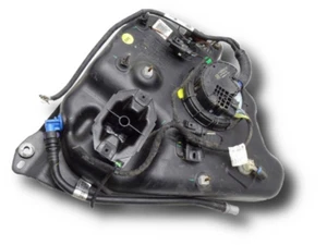 AUDI A4 B8 A5 8T ADBLUE POMPA ADBLUE ADBLAU 8K0131969 8K0131877S - Foto 1 di 1
