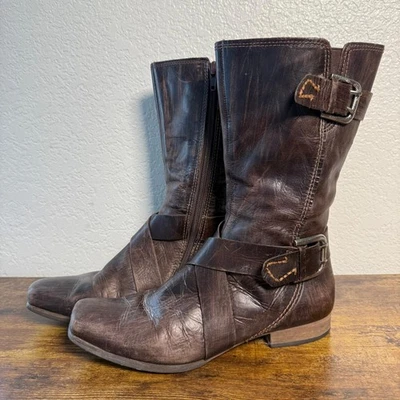 True Religion Women's Boots Leather Heeled Strap Buckle Riding Brown Size 8.5 - Image 1 of 4