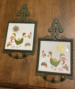 Enesco  Deep Green Cast Iron Tile Trivet Roosters 9.5” Lot of 2 Japan - Hooks - Picture 1 of 7