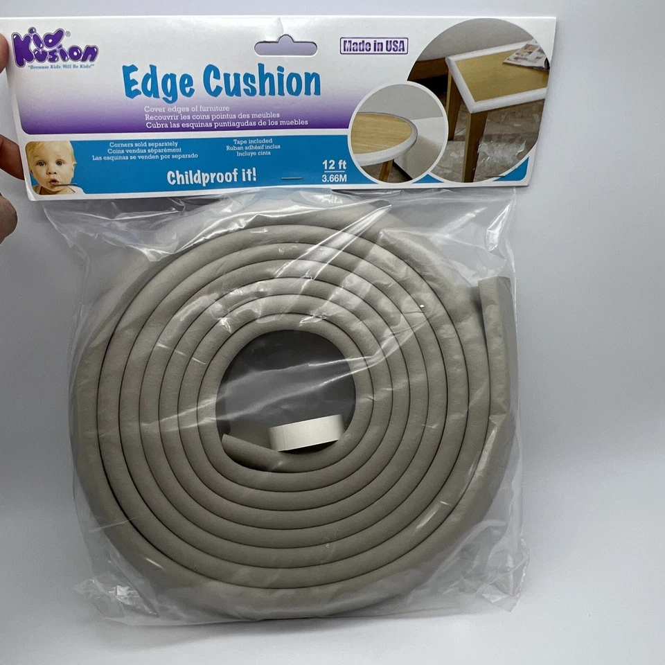 Protectores de bordes y esquinas de muebles | Cojín protector de borde de espuma de 12 pies a prueba de niños Foto 1 de 4