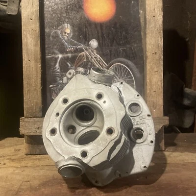 Harley Davidson 1950 Panhead culata trasera Hydra Glide OEM Foto 1 de 4