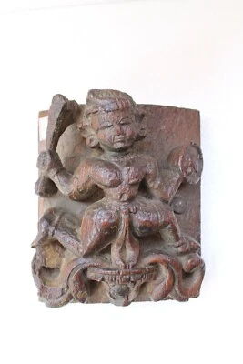 Antigua diosa hindú de madera con espada colgante de pared estatuilla NH5282 Foto 1 de 4