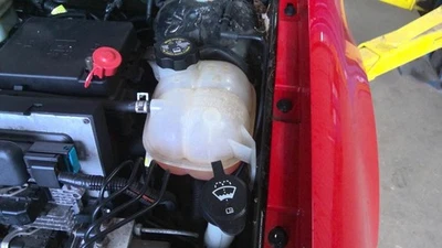 Резервуар охлаждающей жидкости подходит для 06-10 SOLSTICE 287923 - Изображение 1 из 4