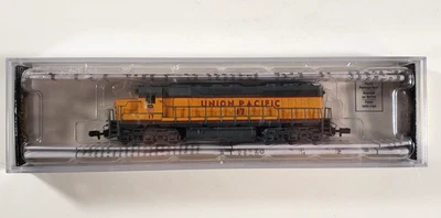 Bachmann Spectrum 82763 N Scale SD-45 Diesel Locomotive Union Pacific DCC Ready - Image 1 of 4