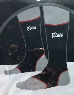 Soportes de tobillo Fairtex, negro/rojo, equipo de soporte MMA. NUEVO Foto 1 de 4