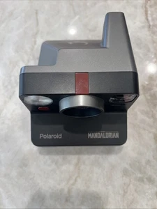 Fotocamera Polaroid Now i-Type Star Wars The Mandalorian Edition TESTATA E FUNZIONANTE - Foto 1 di 8