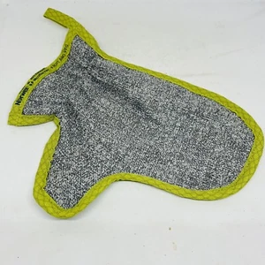 Norwex Fruit And Veggie Scrub Mitt NEW - Picture 1 of 2