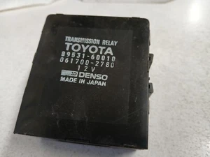 93-97 Toyota Land Cruiser 80 series Transmission Control Relay 89531-60010 - Picture 1 of 6