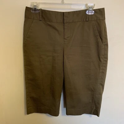 Club Monaco Women’s Bermuda Shorts Khaki Color Size 4 - Image 1 of 4