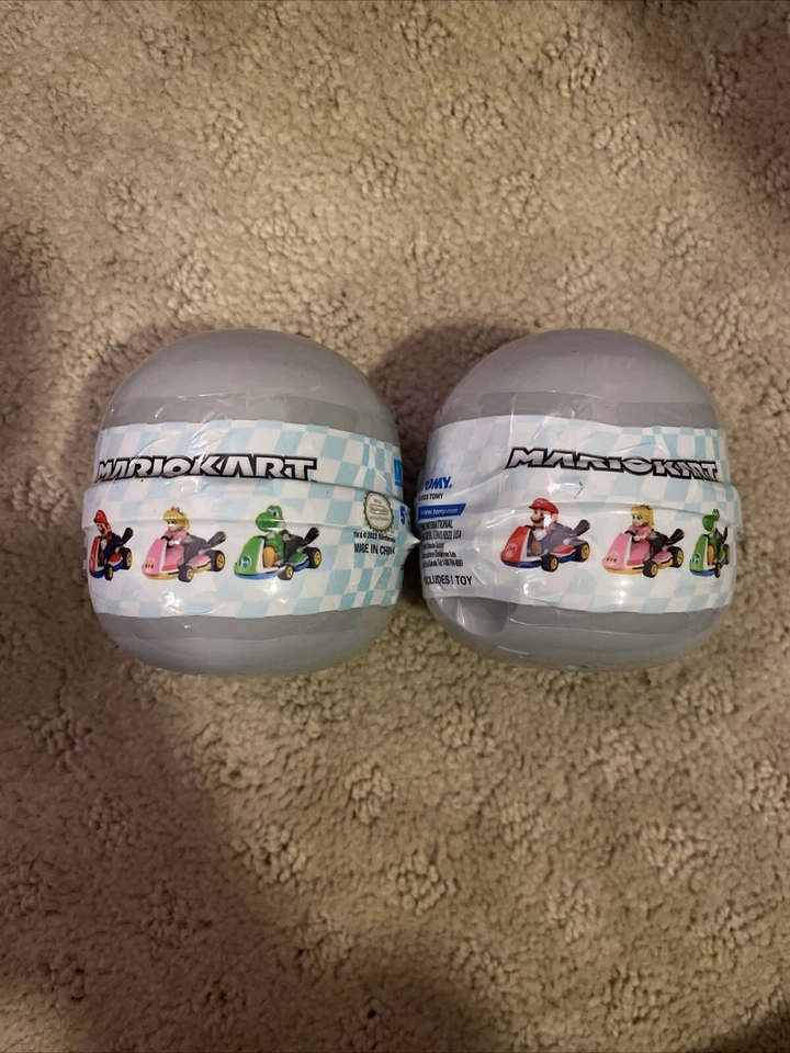 (2) TOMY Nintendo Super Mario Kart Pull-Back Racers Super Mario y Silver Mario Foto 1 de 1