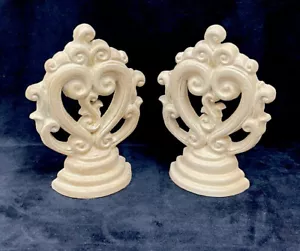 VINTAGE CAST IRON HEART SCROLL DESIGN HEAVY METAL PAIR OF BOOKENDS - Picture 1 of 9