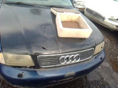 Motor de ventana delantera izquierda usado se adapta a: Audi A4 1998 delantero izquierdo grado A Foto 1 de 4