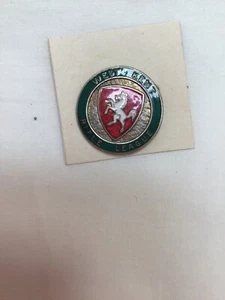 West Kent Rifle League - vitreous enamel lapel badge. - Picture 1 of 2