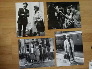 LEE REMICK A Severed Head 4 US b/w stills VINTAGE CANDID on the set DICK CLEMENT