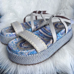 KURT GEIGER LONDON Women's Chelsea Flatform Sandals 39 $240 - Picture 1 of 3