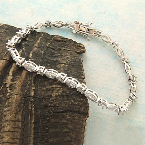 4.25CT Marquise Cut Cubic Zirconia Set Luxury 7" Tennis Bracelet in 925 Silver - Picture 1 of 4