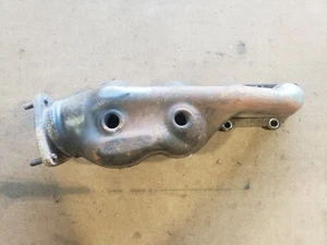 2005 2006 AUDI A6 C6 4.2L - RIGHT EXHAUST MANIFOLD 079253034C - Picture 1 of 3
