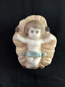 Baby Jesus Nativity Xmas Figure Decor - Picture 1 of 3