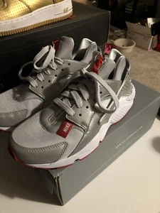 Nike Air Huarache Run Zip Silver Men’s Size 8 - Picture 1 of 6