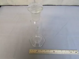 PYREX 250mL NON-Graduated Mixing Cylinder w/Stopper 29/42 TS - Picture 1 of 3