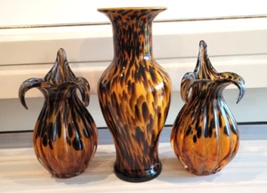 3 GLOBAL AMICI SAFARI VASES 1 BOTTLENECK 2 JACK IN THE PULPIT 11.5 AND 9 INCHES - Picture 1 of 8