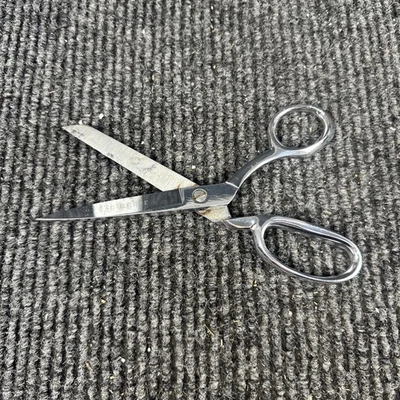 Gingher G-8 Knife-Edge  Dressmaker Tailor Blades Scissors-cover Made In Germany - Image 1 of 2