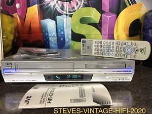 JVC HR-XVS30EK DVD Player & Video Combi Super VHS + Remote NEAR MINT L@@K FREE P - Picture 1 of 16