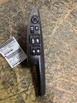 Interruptor puerta delantero HYUNDAI TUCSON 05 06 07 08 09 Foto 1 de 4