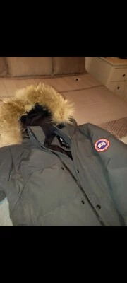 mens canada goose parka large - Image 1 of 4