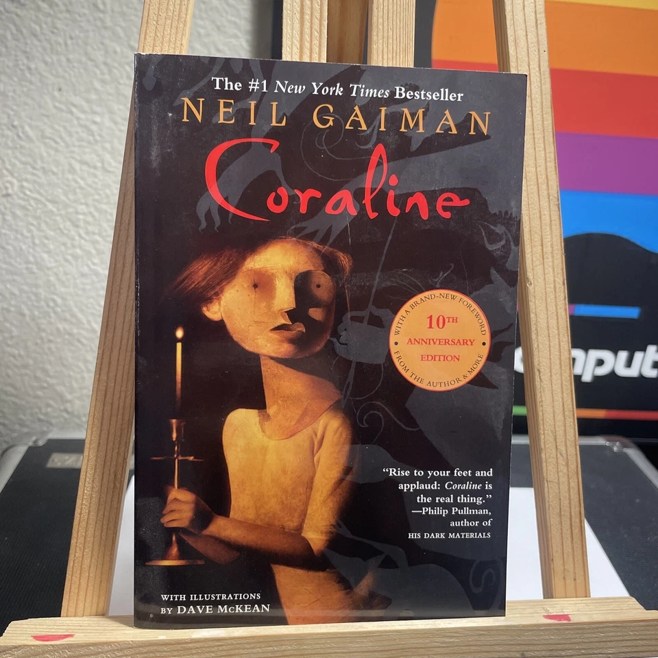 Coraline 10th Anniversary Edition by Neil Gaiman (2012, Trade Paperback,... Foto 1 de 3