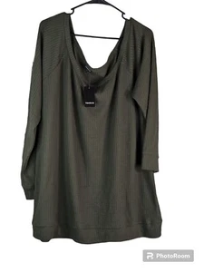 Torrid Green Textured Top ,3x, NWT - Picture 1 of 4