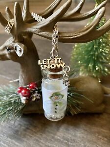 RAYMOND BRIGGS THE SNOWMAN NECKLACE CHRISTMAS GIFT BRAND NEW