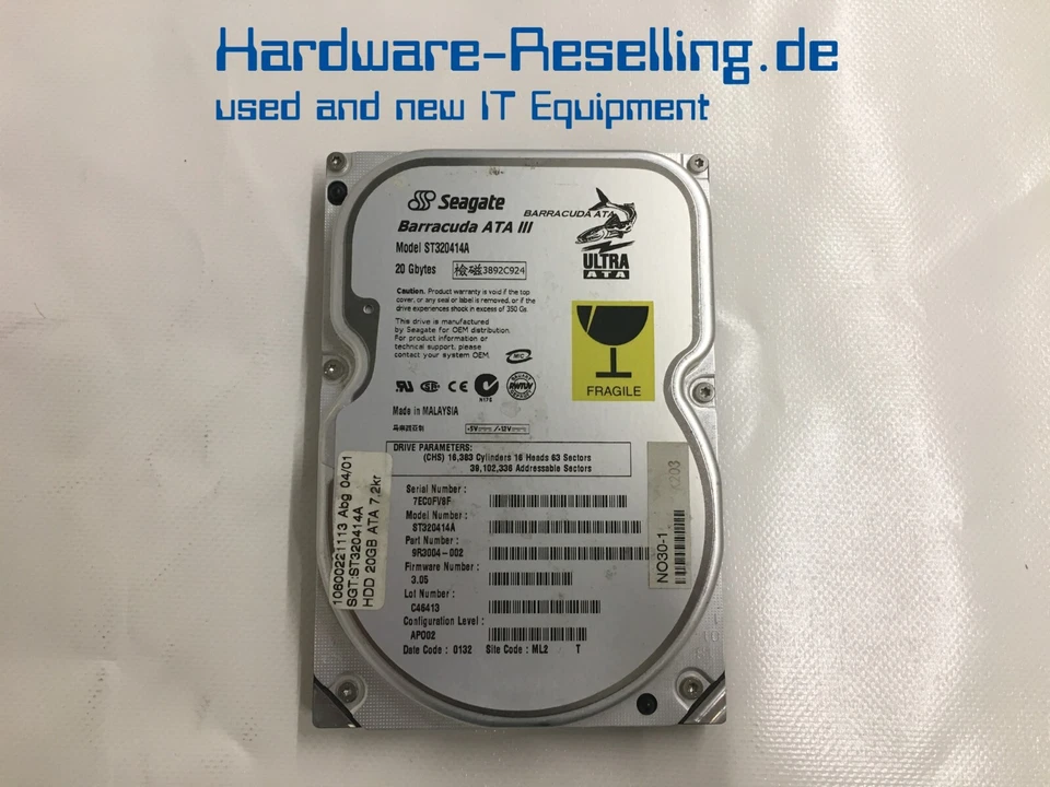 Seagate 20GB 7,2k Ide 2MB ST320414A 370-4327-01 9R3004-031 3,5 " HDD - Immagine 1 di 1