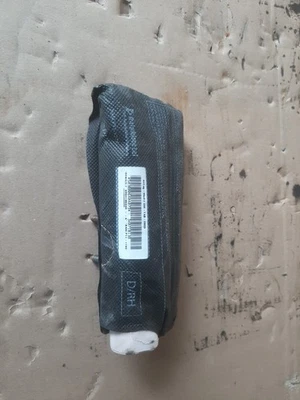 985H18503R AIRBAG SEDILE LATO ANTERIORE DESTRO DX RENAULT CLIO (20072013) 34071 - Immagine 1 di 3