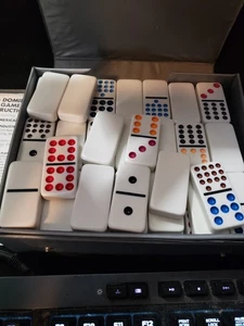 Domino von Cardinal Double Fifteen Jumbo Farbpunkte Dominosteine Vinyl Hülle Spiel - Bild 1 von 3