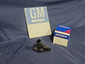 Nos GM 1996-2002 Chevrolet Oldsmobile Engine Coolant Water Outlet 24575259 - Picture 1 of 5