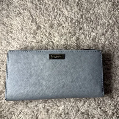 Cartera KATE SPADE NEW YORK Newbury Lane Stacy Delgada Cuero Doble Pliegue WLRU1601 Nueva Foto 1 de 3