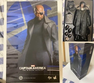 HOT TOYS MOVIE MASTERPIECE NICK FURY (MMS315) MMS315 Used Rare Japan - Picture 1 of 6