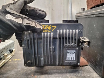 Módulo de control electrónico ECM del motor 2,5 L compatible con 21-22 VENZA 2054590 Foto 1 de 4