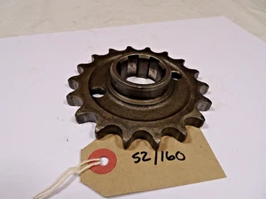 TRIUMPH UNIT GEARBOX 18T SPROCKET 6T TR6 T120 T110 1964-72 T1917  57-1917 650CC - Picture 1 of 4