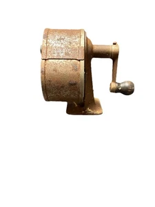 Vintage Automatic Pencil Sharpener Early Metal - Picture 1 of 6