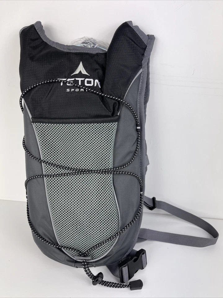 TETON Sports Trailrunner 2.0 Hydration Backpack w/ Bladder (16.5x 10.5x .7)