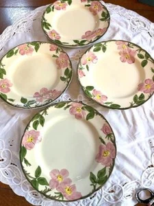 FRANCESCANO CALIFORNIANO DESERT ROSE 4 PZ PIATTI DA CENA OTTIMI USA 10 5/8 POLLICI - Foto 1 di 5