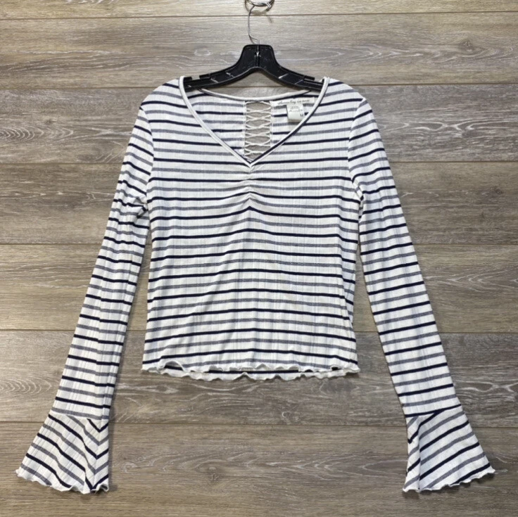 American Rag Top Size Medium Flare Sleeve Lace/ Corset Like Back Long Sleeve - Image 1 of 4