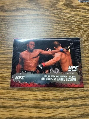 2009 Topps UFC Jon Jones RC Debut 1st MMA Rookie #101 JONES vs GUSMAO  - Image 1 of 2